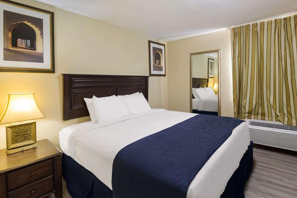 Rodeway Inn Houston North Greenspoint Pokoj fotografie